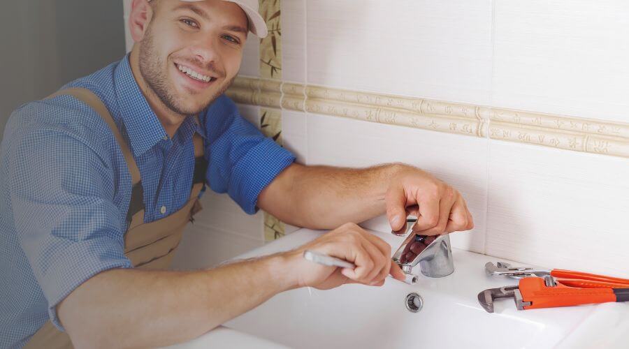 Handle or spout repair in Santa Fe Springs, CA